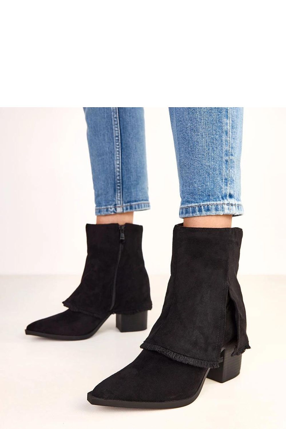  Botine cu toc model 220268 Solea 