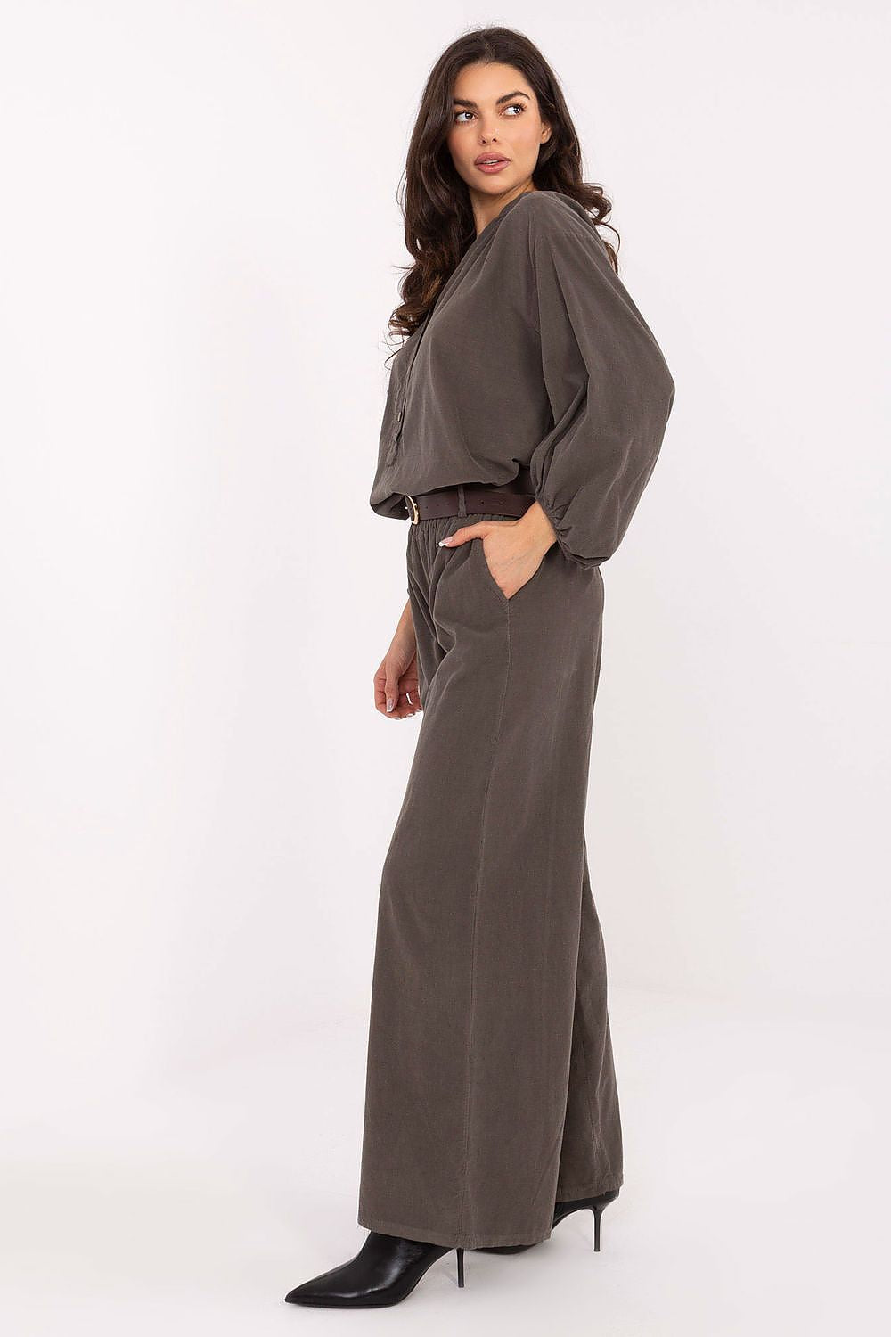  Pantaloni din catifea model 220286 Italy Moda 