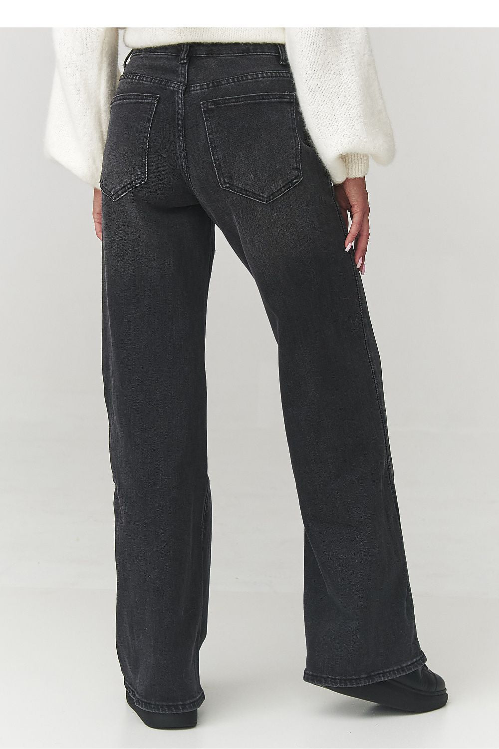  Jeanşi model 220800 Makadamia 