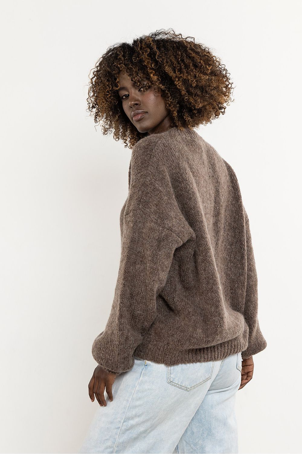  Pulover model 220851 awama 