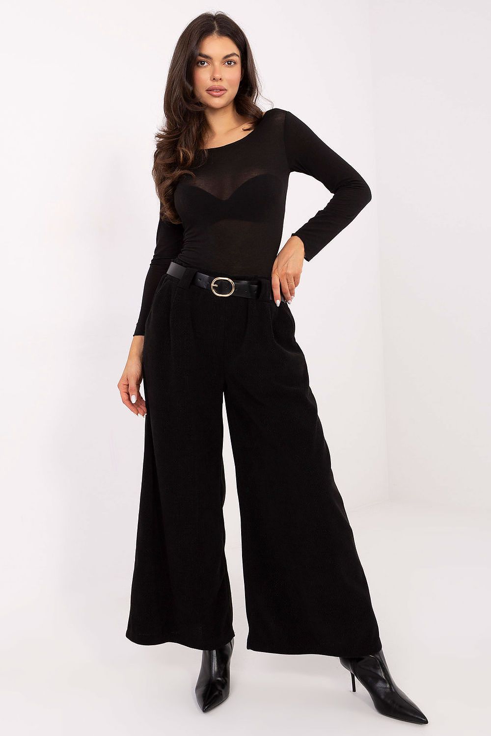  Pantaloni din catifea model 220875 Rue Paris 