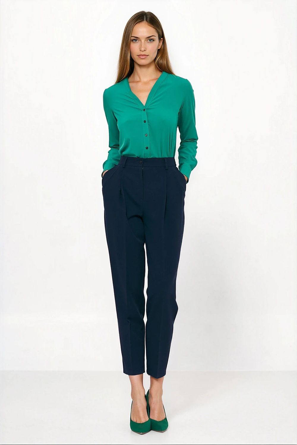  Pantaloni de damă model 221220 Nife 