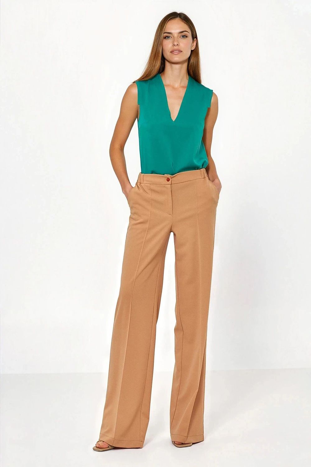  Pantaloni de damă model 221221 Nife 