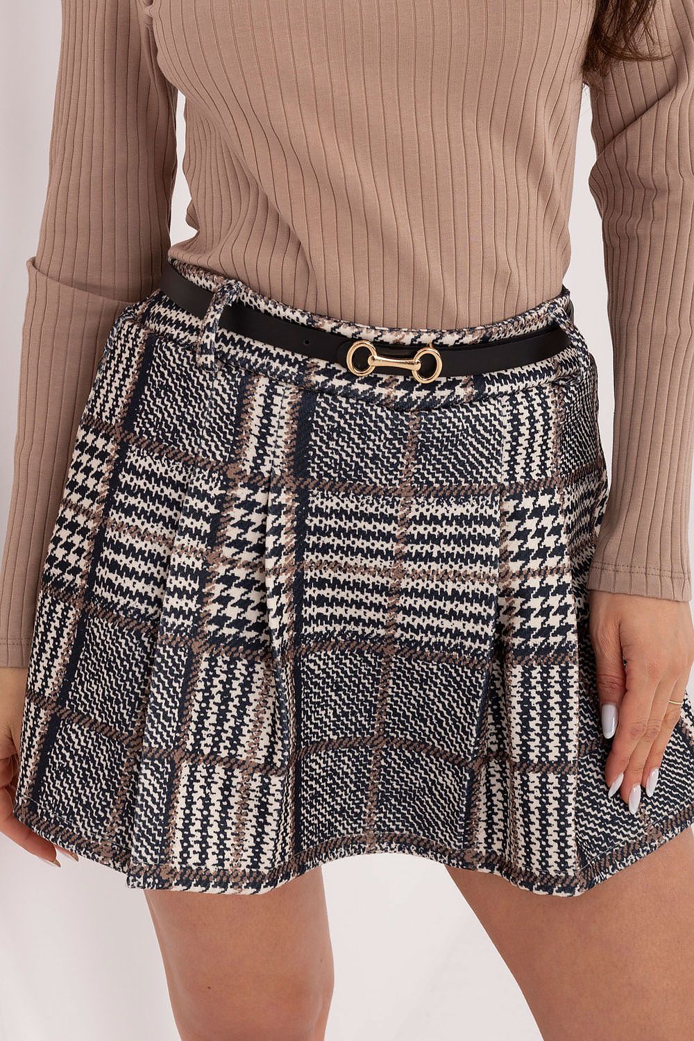  fustă pantaloni model 221576 Italy Moda 