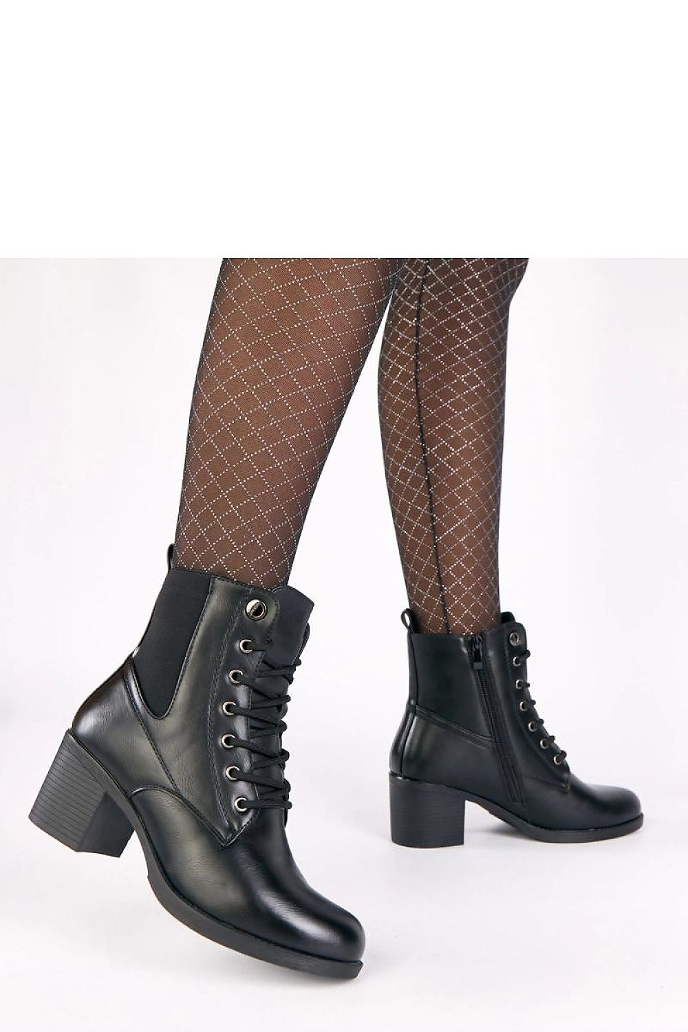  Botine cu toc model 221646 Solea 