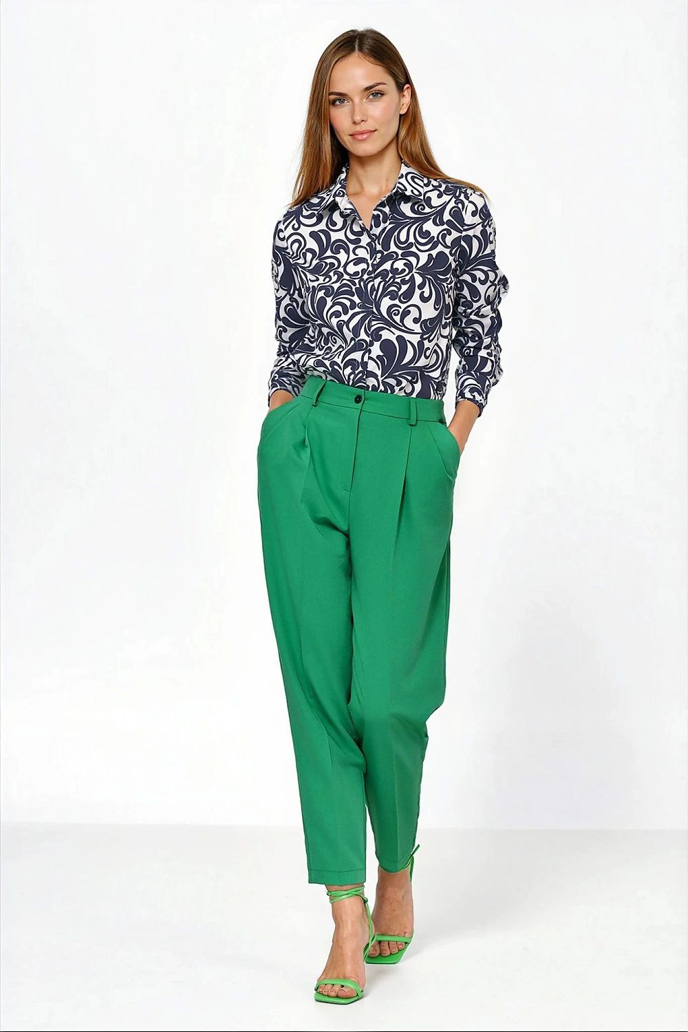  Pantaloni de damă model 221732 Nife 