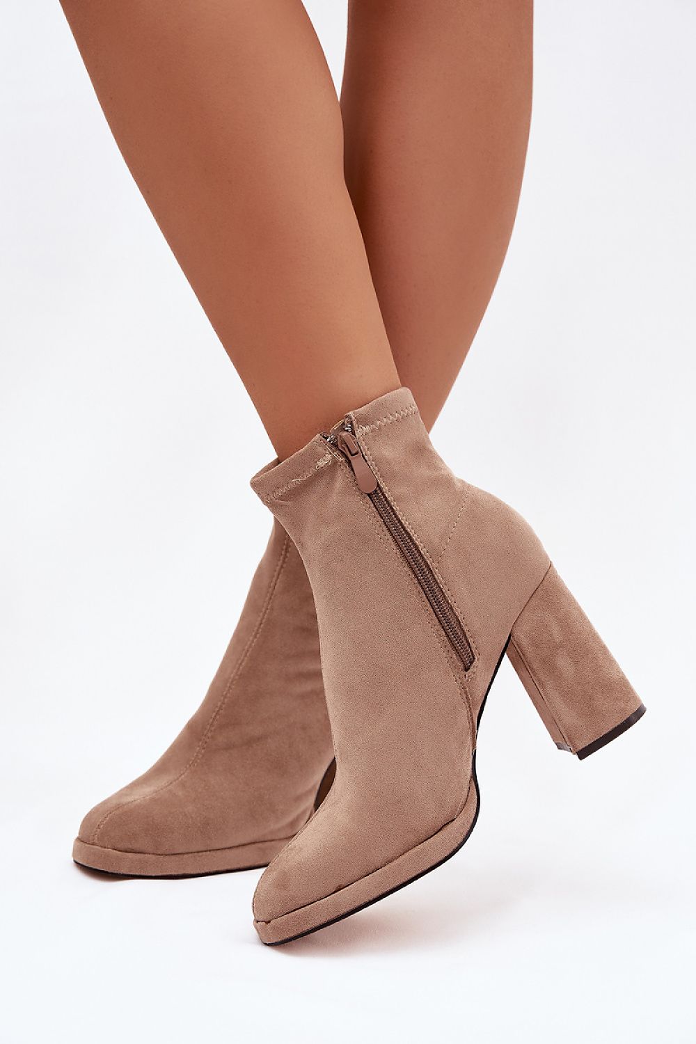  Botine cu toc model 221934 Step in style 