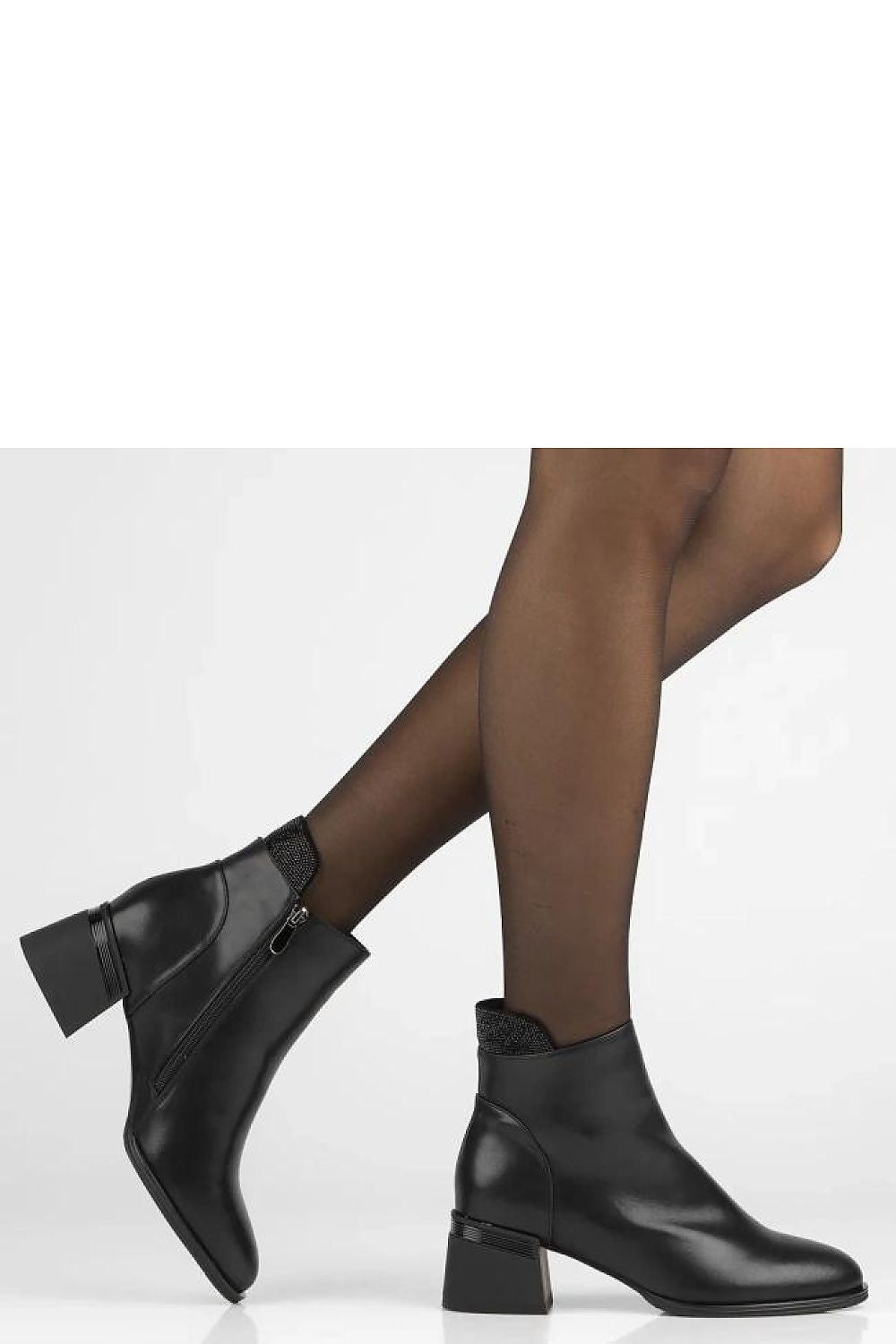  Botine cu toc model 222014 Solea 