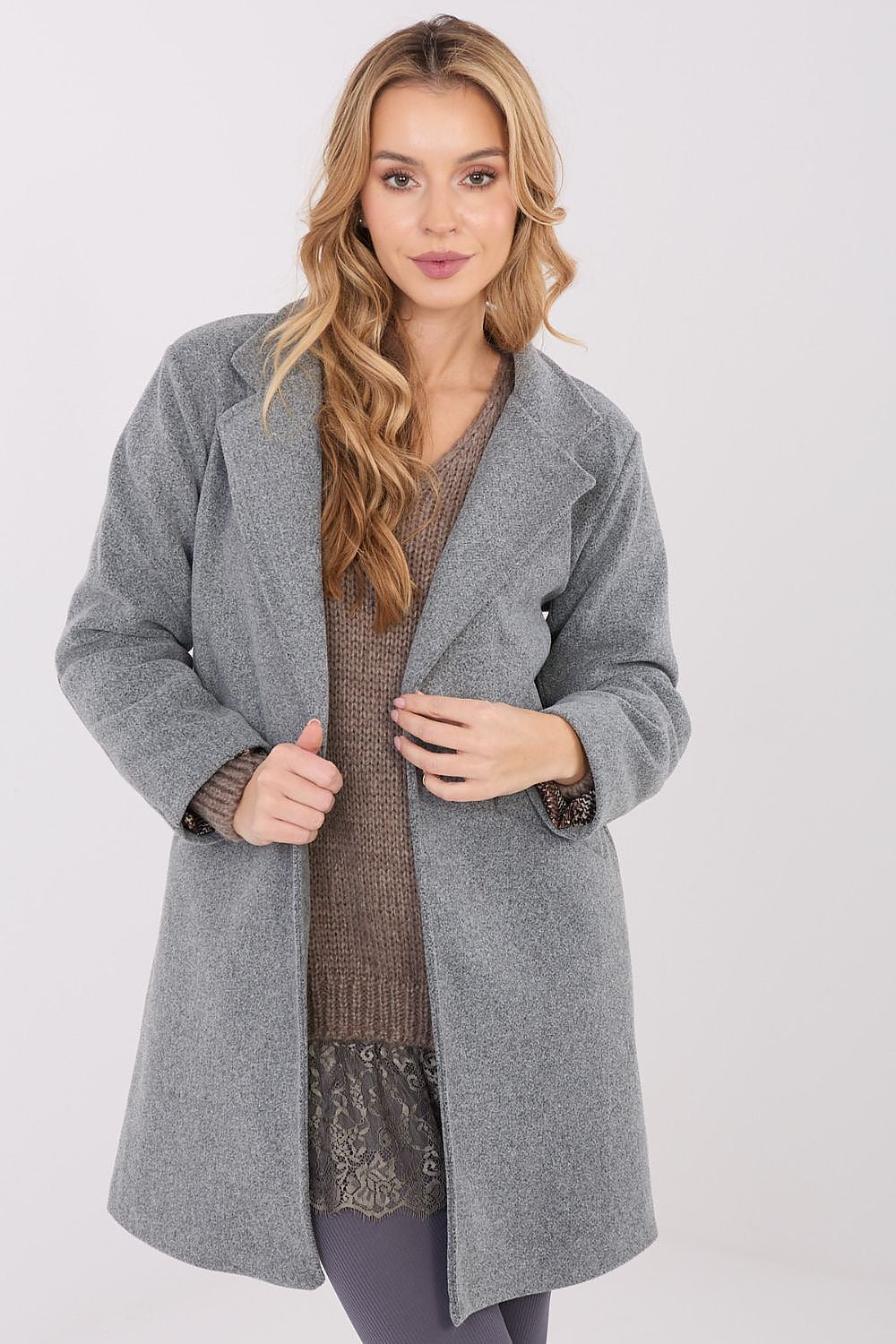  Palton model 222161 Italy Moda 