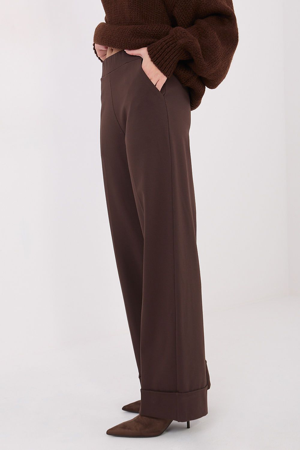  Pantaloni de damă model 222239 Rue Paris 
