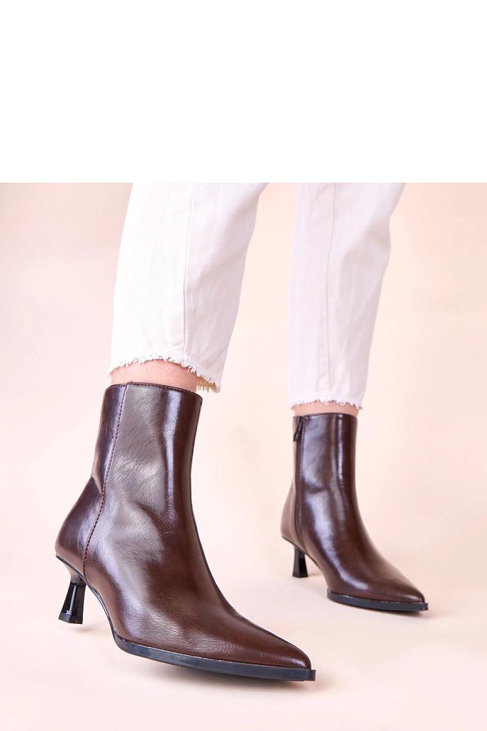  Botine cu toc model 222369 Solea 
