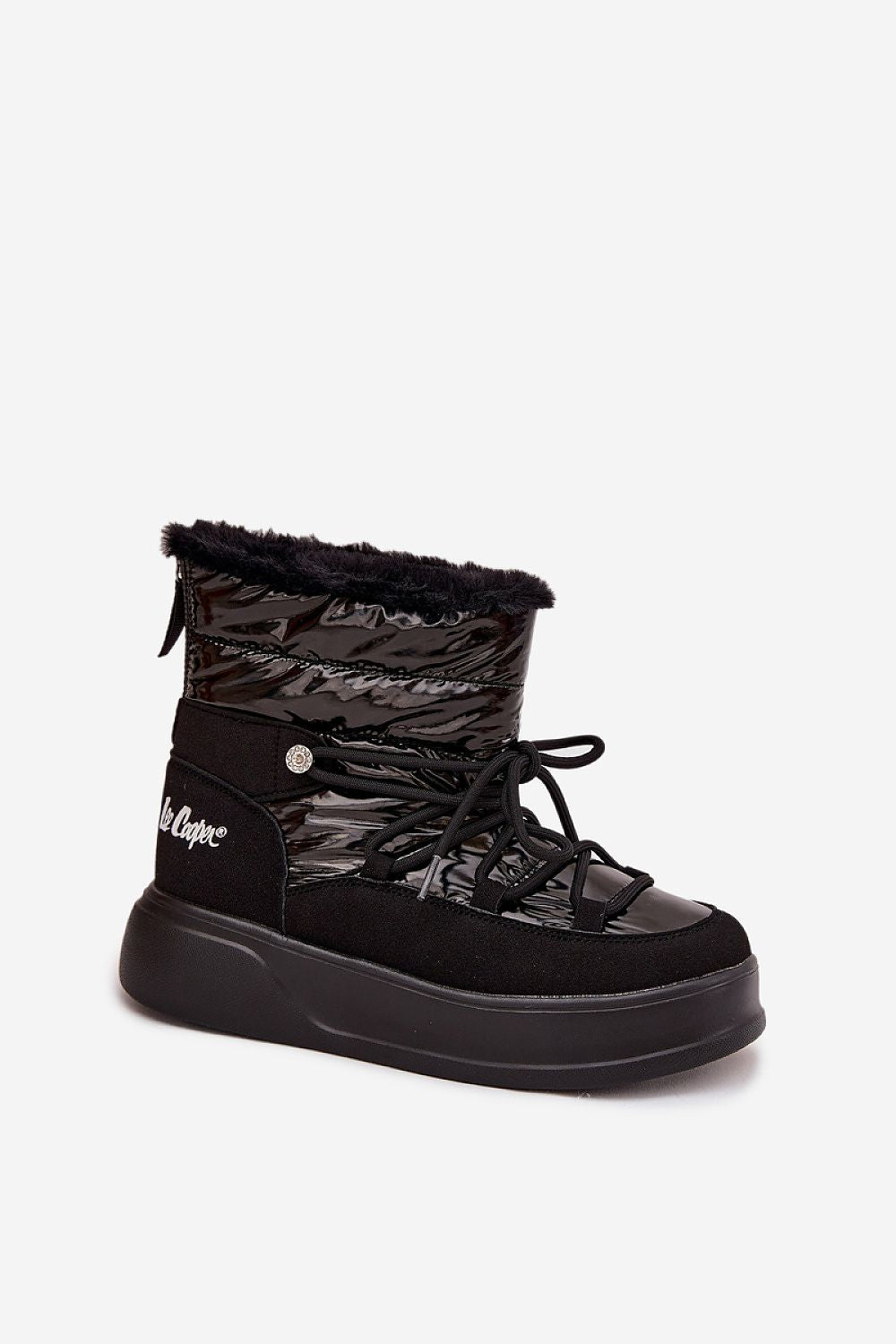  Moon boots model 222545 Step in style 
