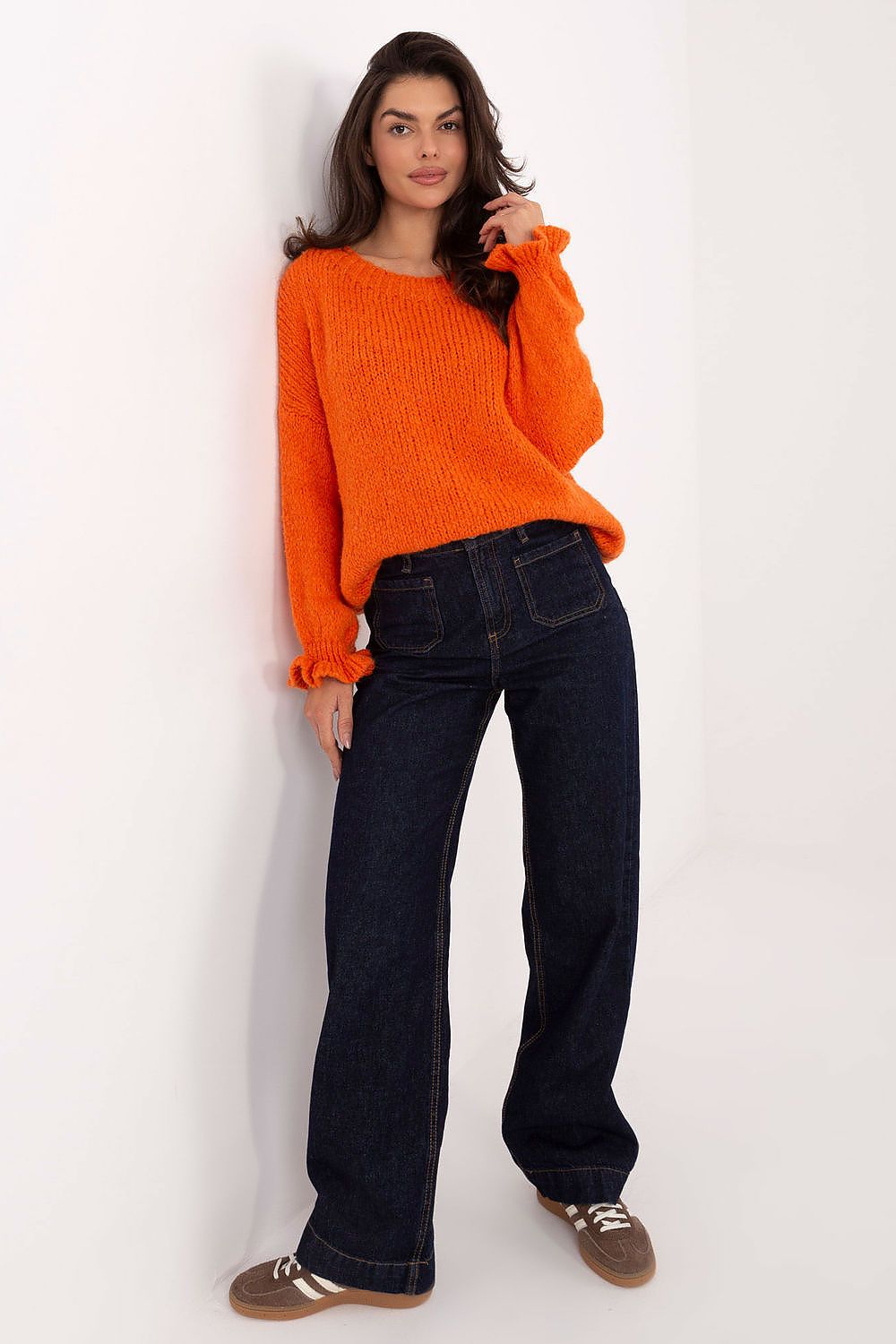  Pulover model 222787 Italy Moda 