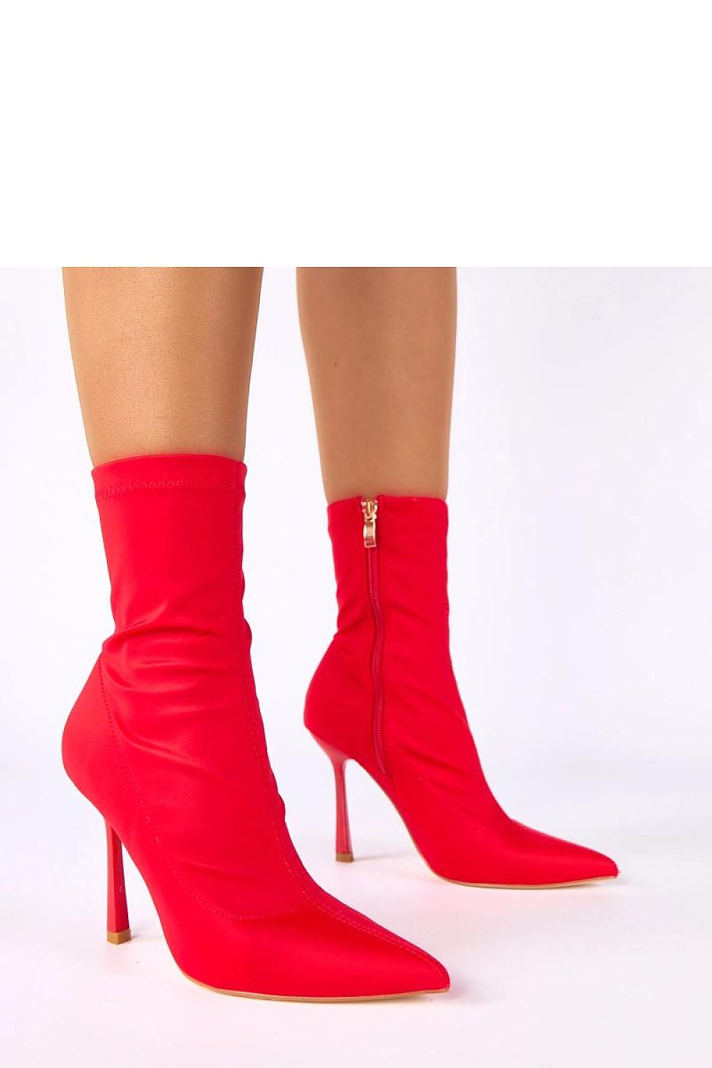  Botine cu toc model 222901 Solea 
