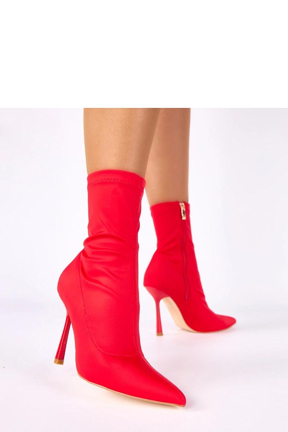  Botine cu toc model 222901 Solea 