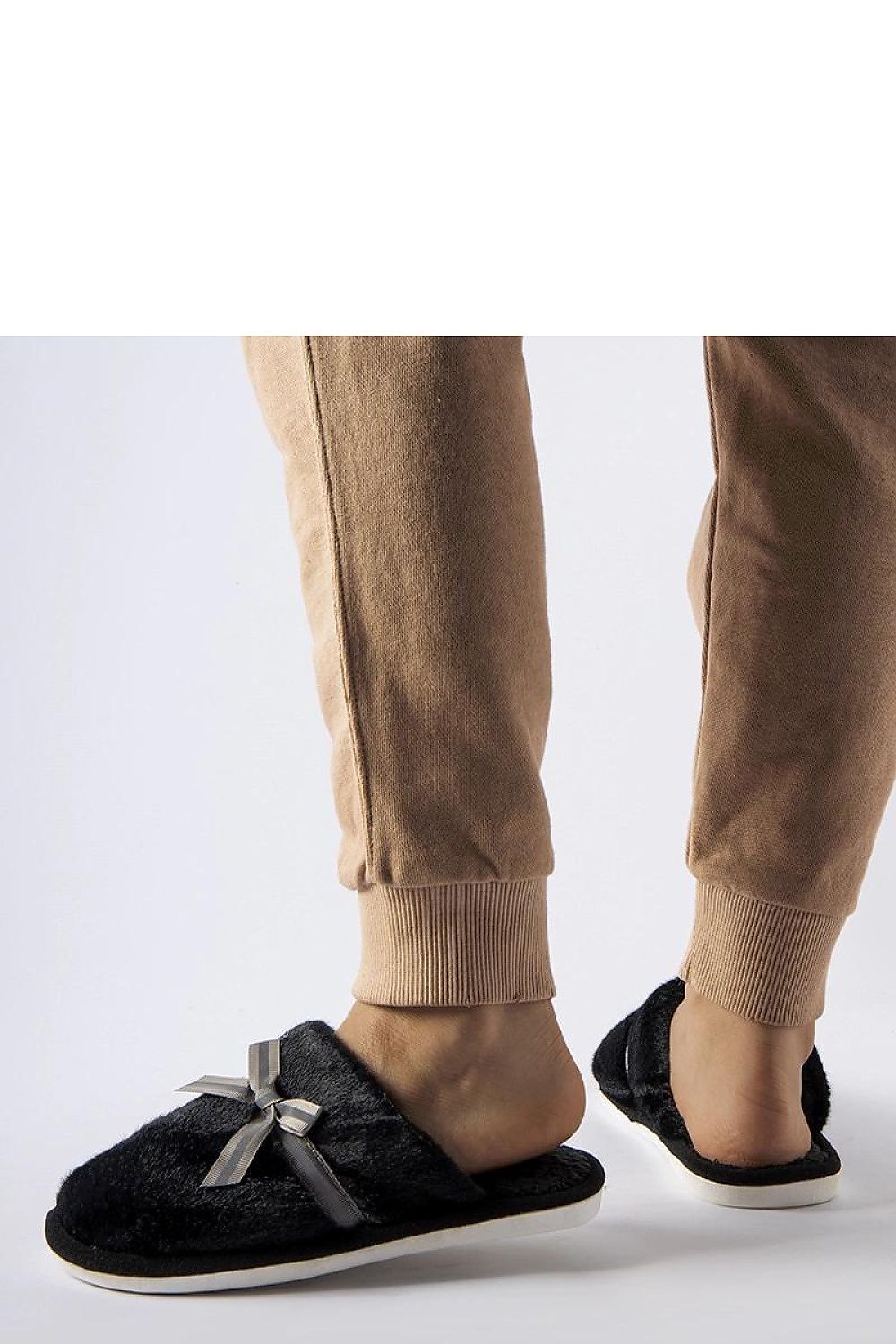  Papuci model 223125 Solea 
