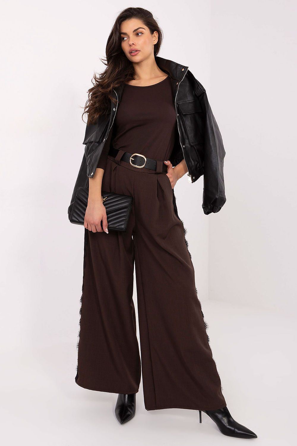  Pantaloni de damă model 223203 Italy Moda 