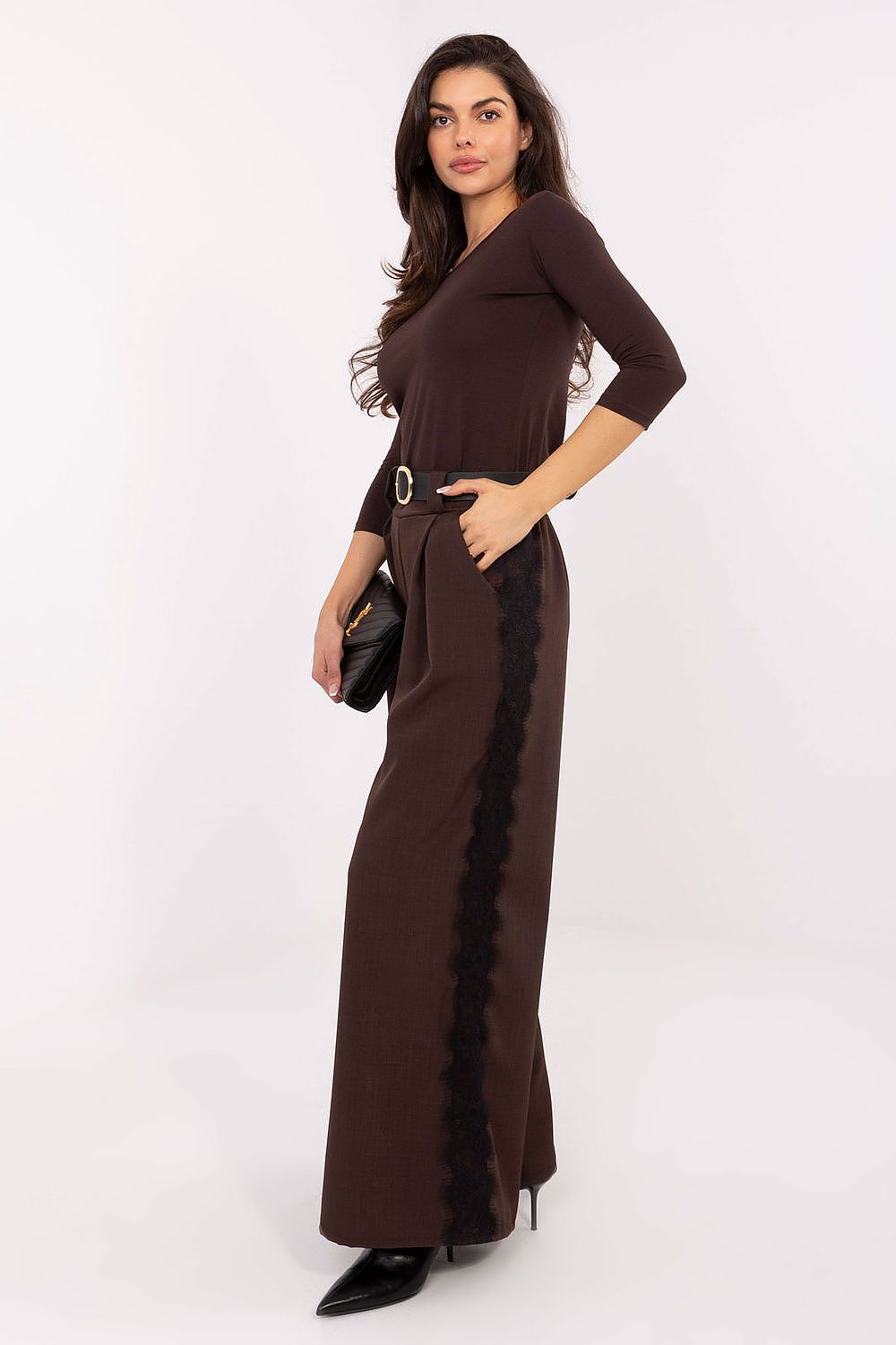  Pantaloni de damă model 223203 Italy Moda 