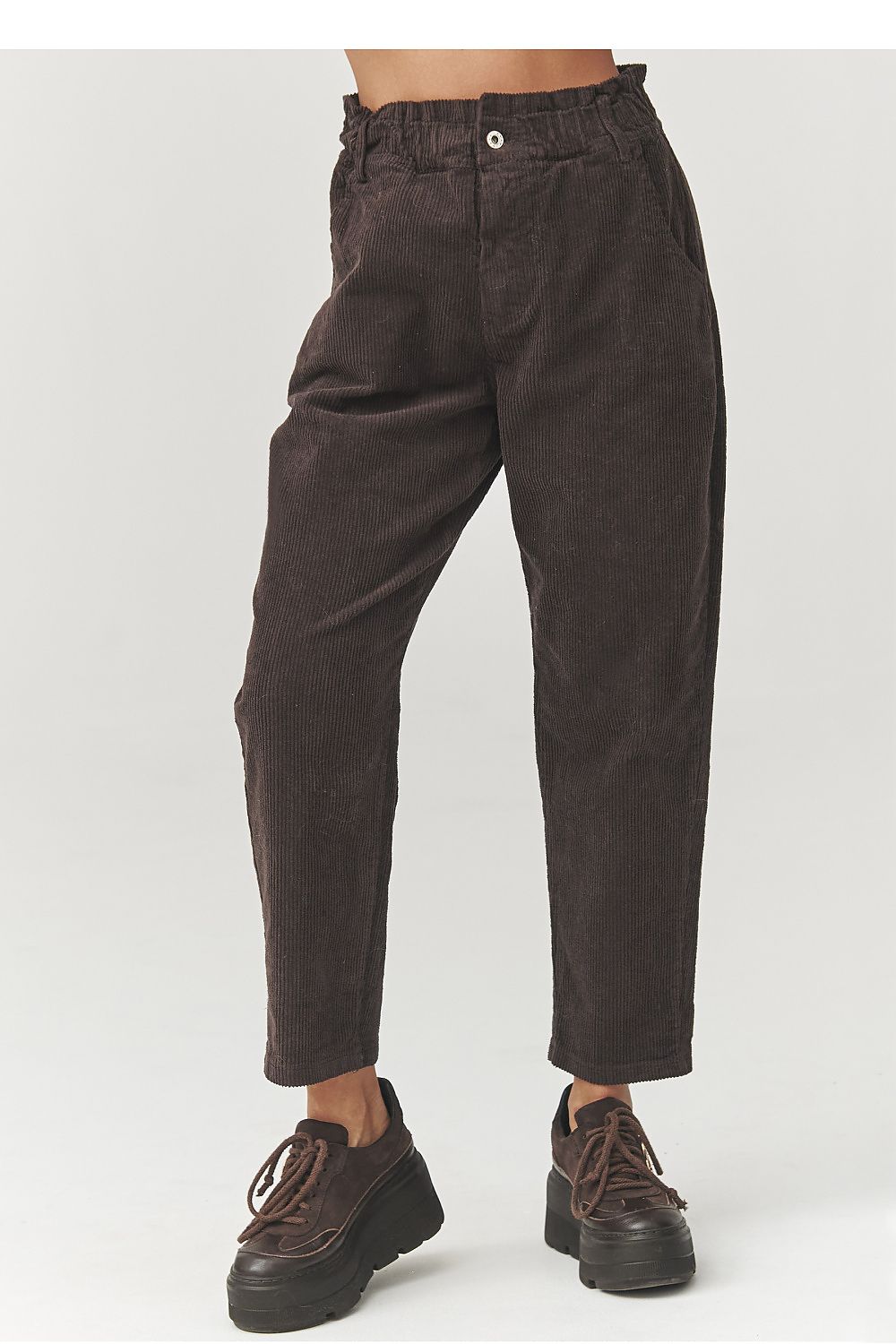  Pantaloni din catifea model 223243 Makadamia 