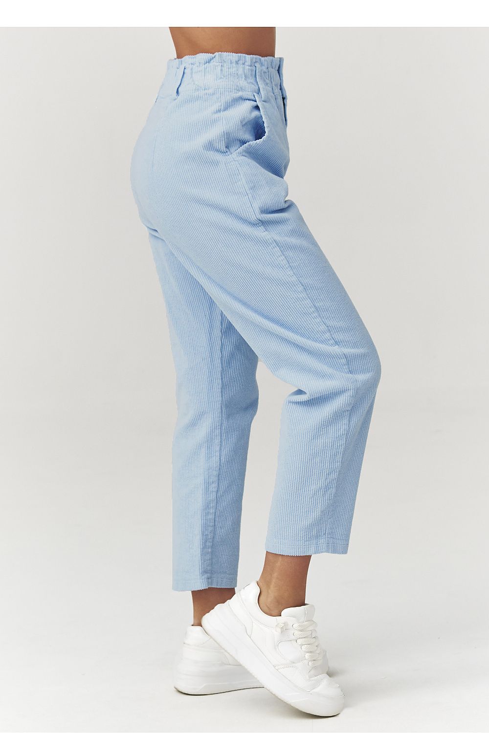  Pantaloni din catifea model 223244 Makadamia 