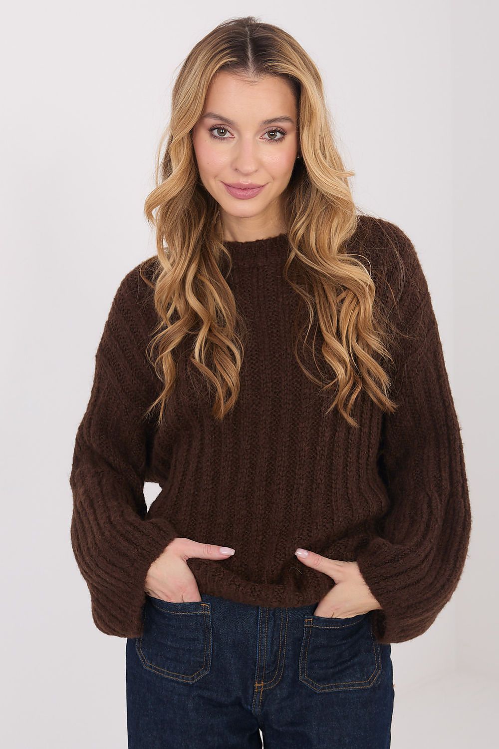  Pulover model 223409 Italy Moda 