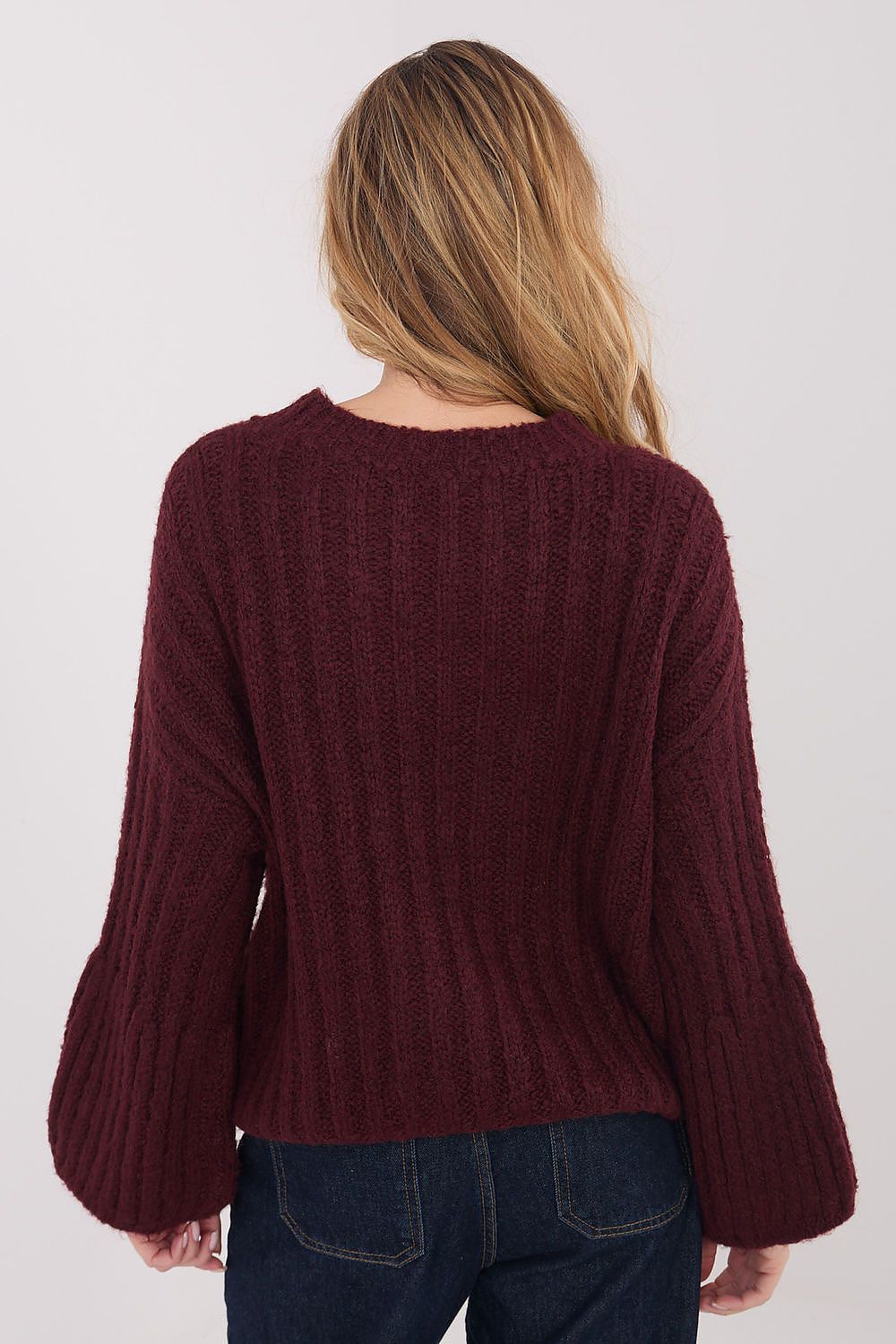  Pulover model 223413 Italy Moda 
