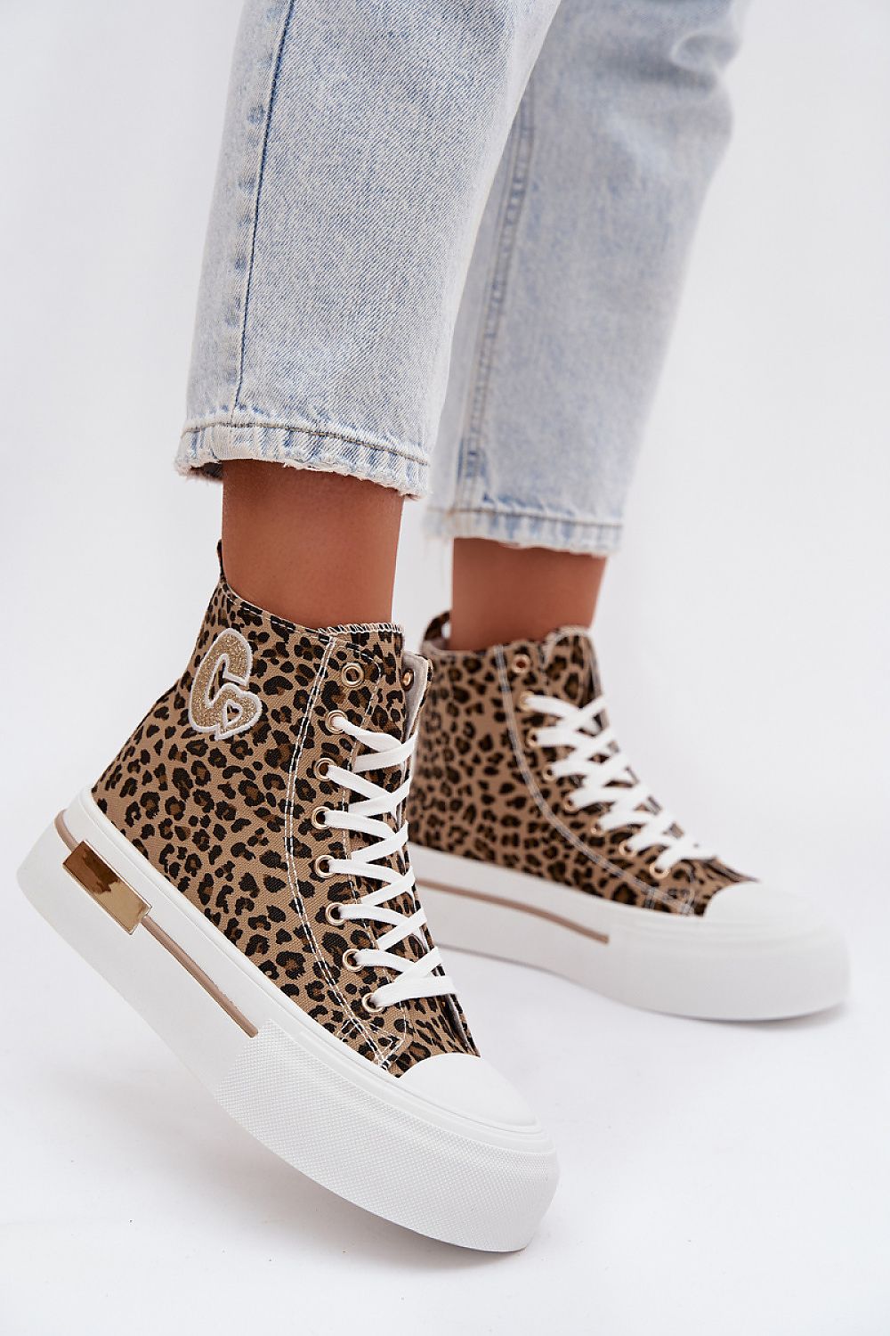  Tenişi model 223603 Step in style 