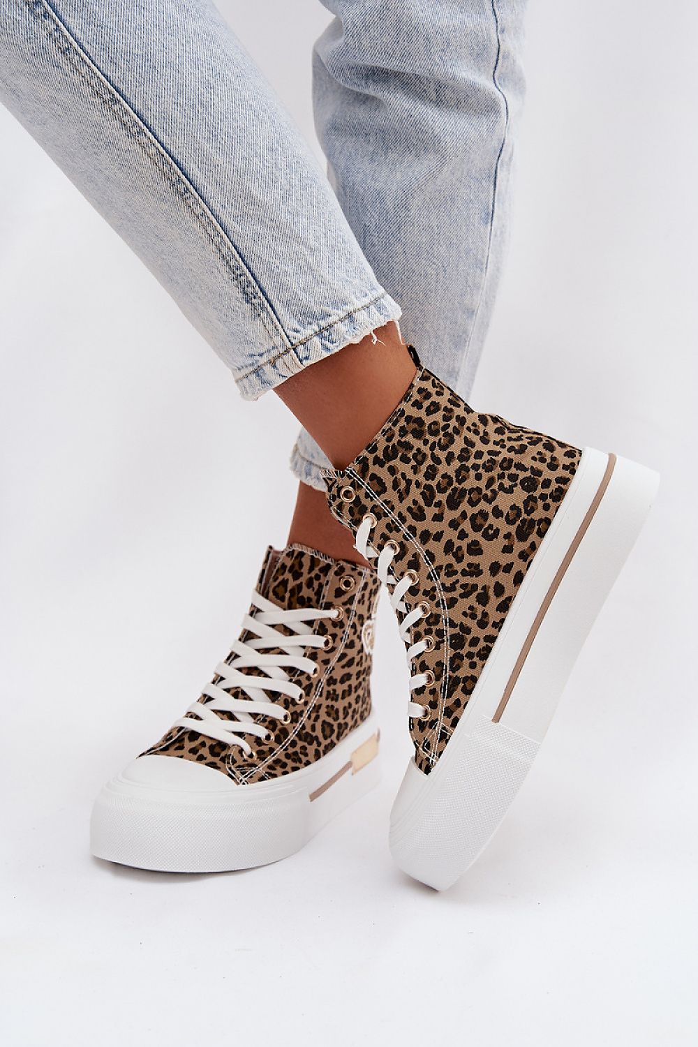  Tenişi model 223603 Step in style 