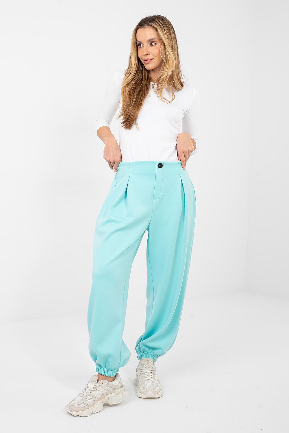  Pantaloni de trening model 223749 Italy Moda 