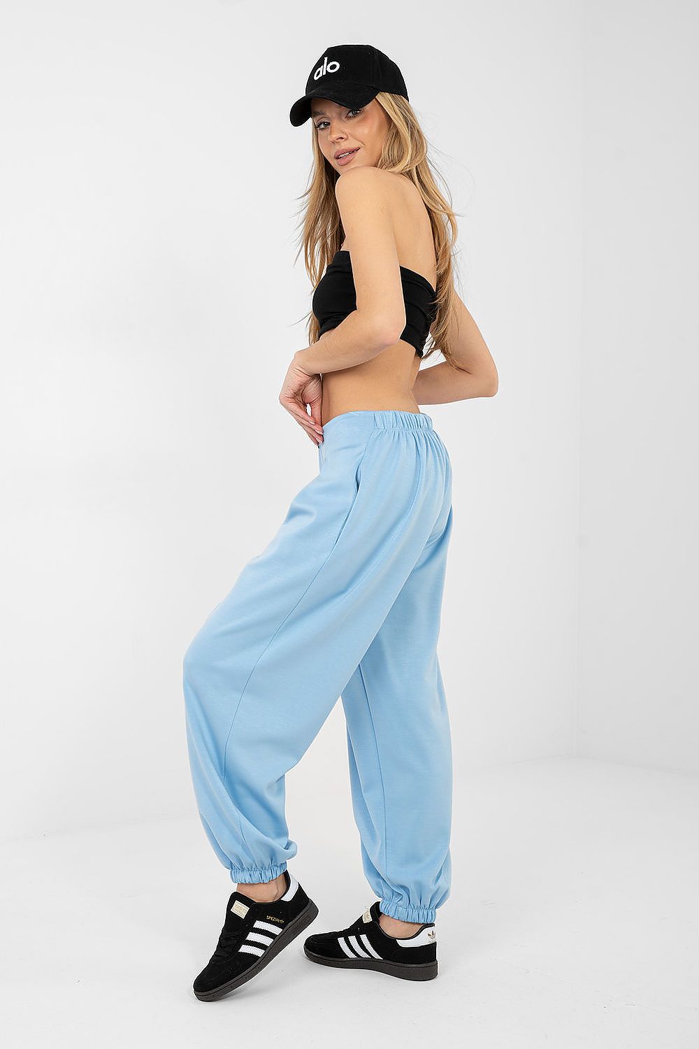  Pantaloni de trening model 223751 Italy Moda 