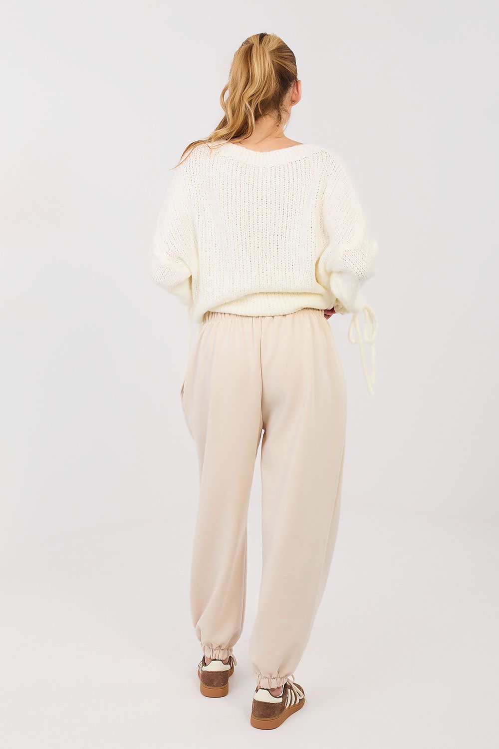  Pantaloni de trening model 223752 Italy Moda 