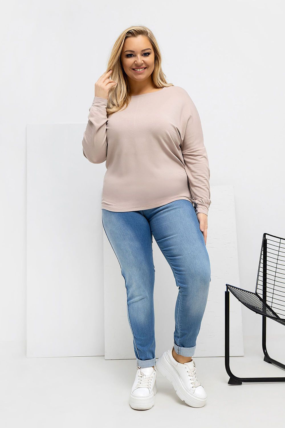  Bluza marime plus model 223923 Relevance 