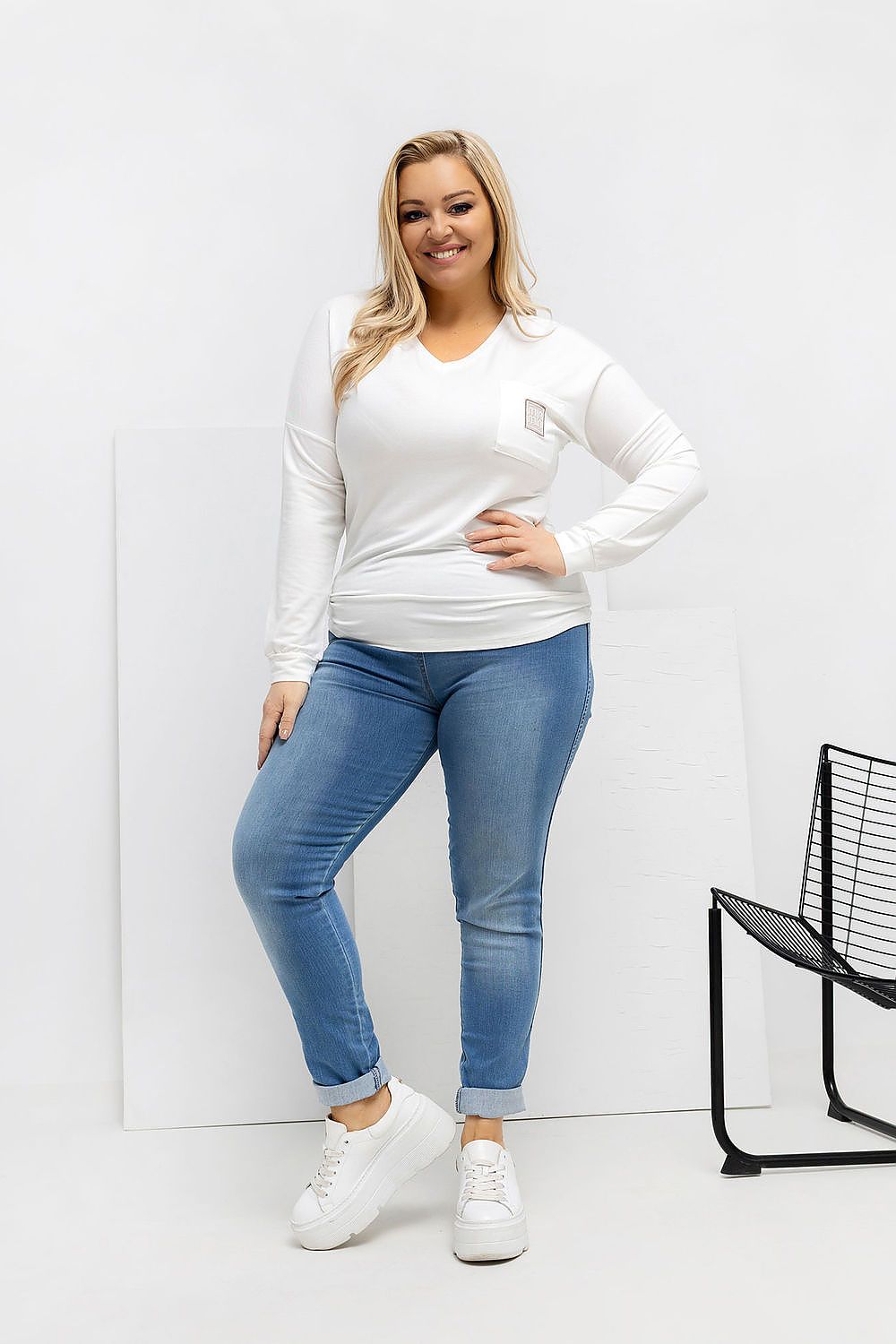  Bluza marime plus model 223934 Relevance 