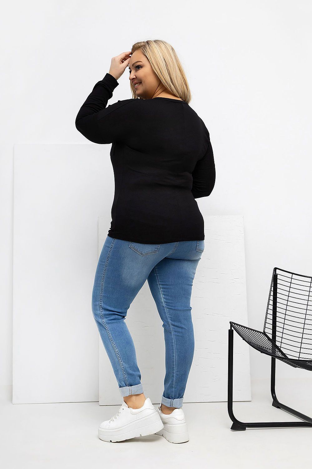  Bluza marime plus model 223935 Relevance 