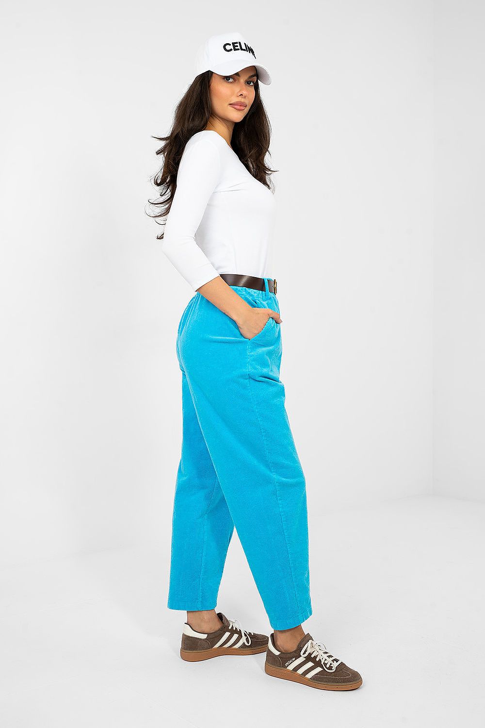  Pantaloni din catifea model 224057 Italy Moda 