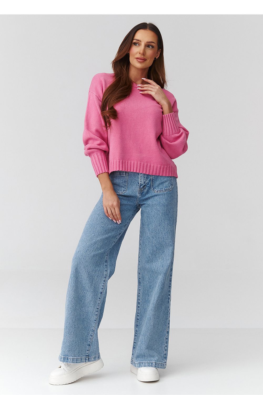  Pulover model 224109 Makadamia 