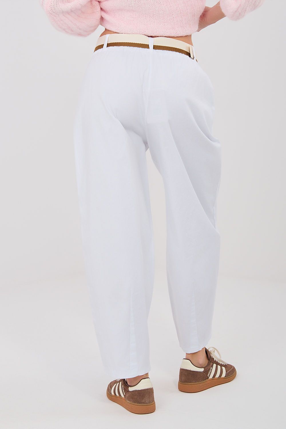  Pantaloni de damă model 224178 Italy Moda 