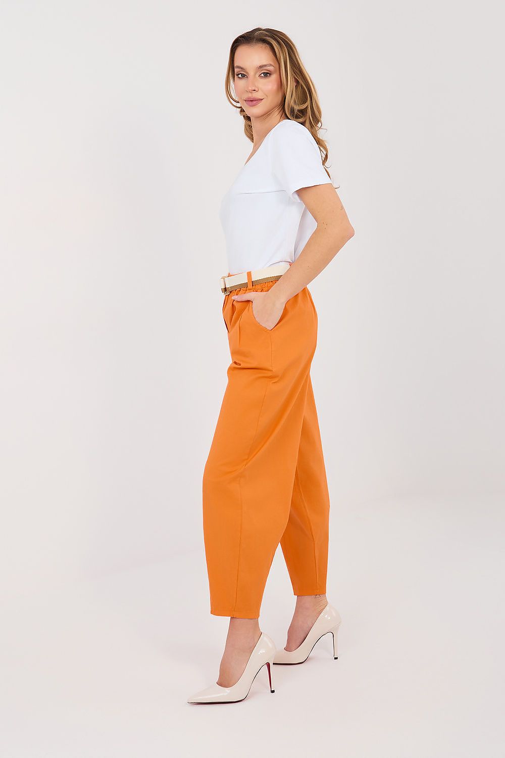 Pantaloni de damă model 224179 Italy Moda 