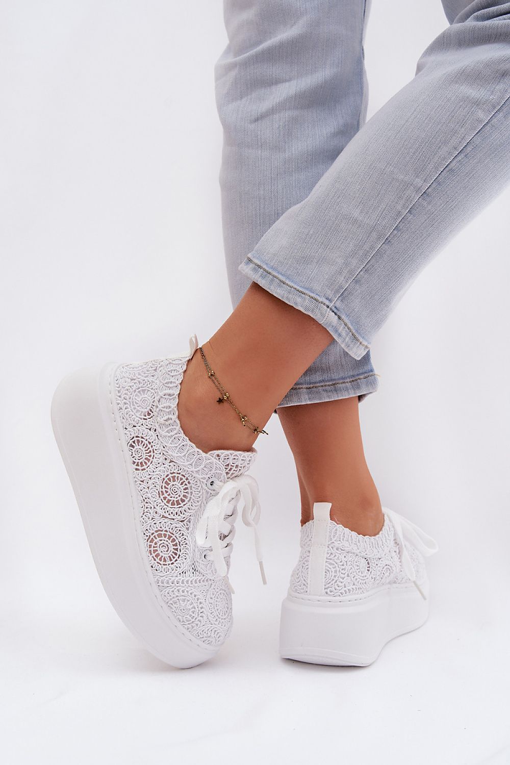  Tenişi model 224253 Step in style 