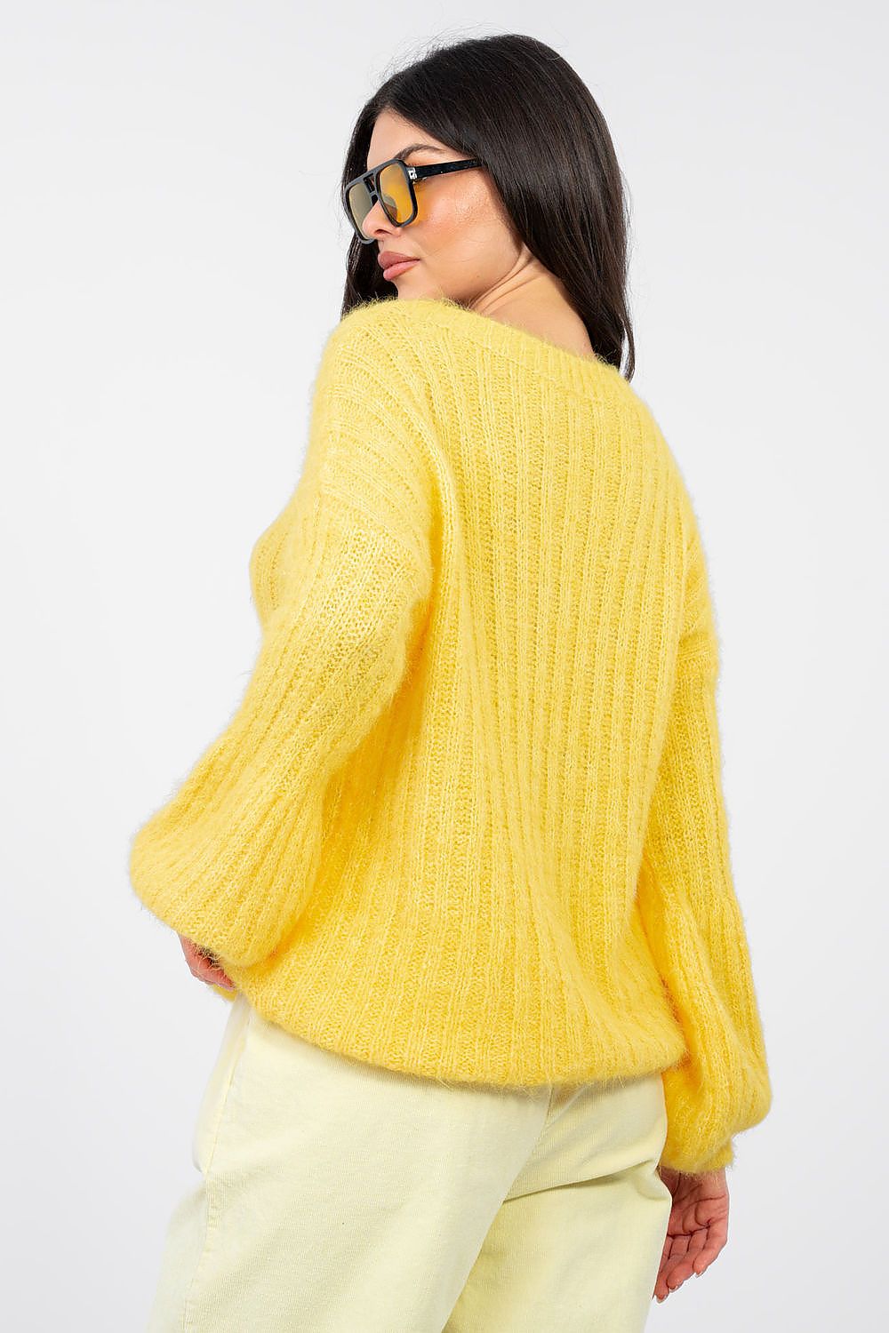  Pulover model 224367 Italy Moda 
