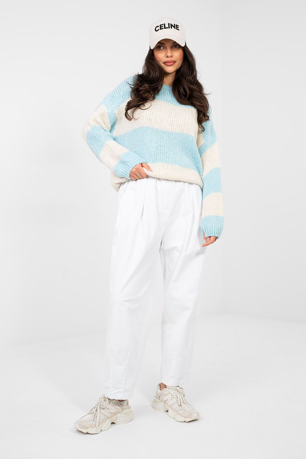  Pulover model 224391 Italy Moda 