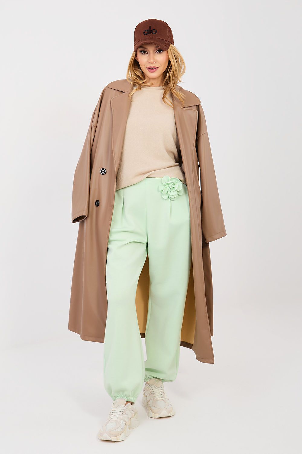  Pantaloni de trening model 224394 Italy Moda 