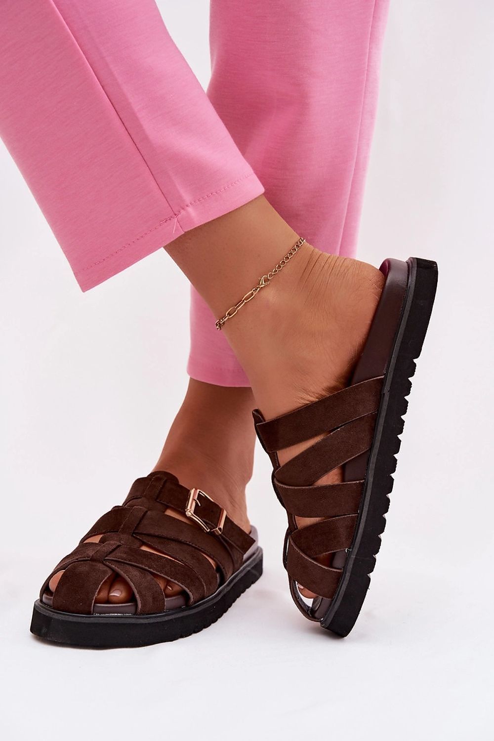  Şlapi model 224504 Step in style 