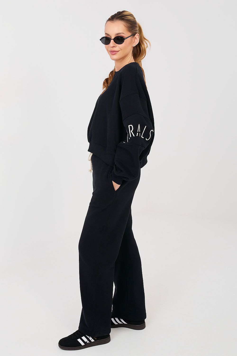  Pantaloni de trening model 224550 Factory Price 