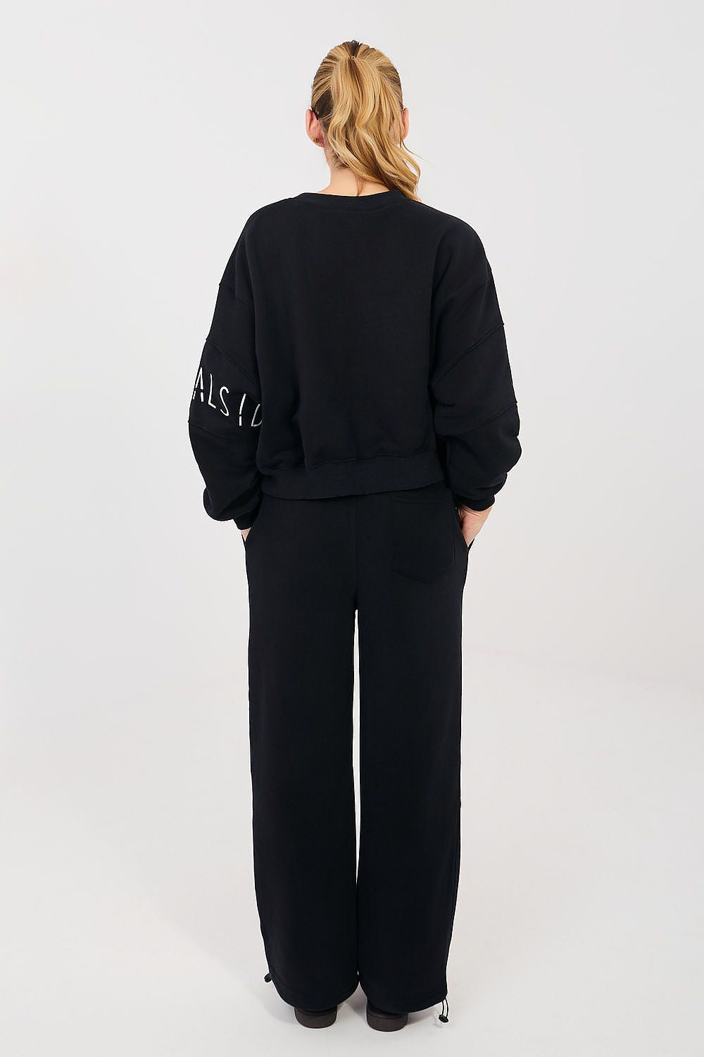  Pantaloni de trening model 224550 Factory Price 