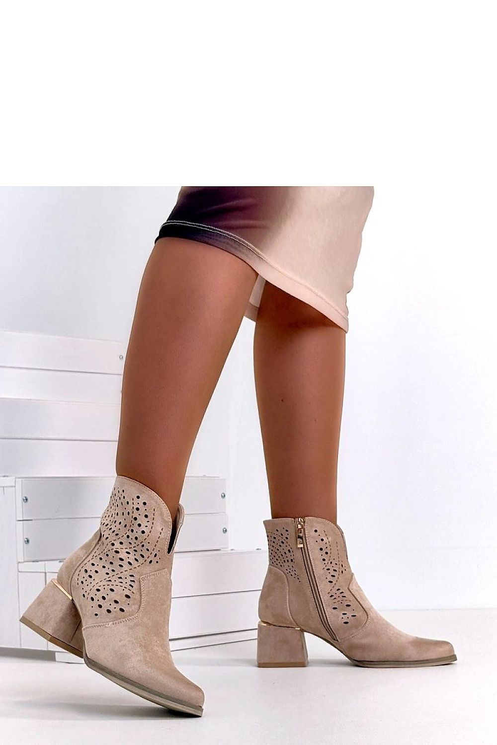  Botine cu toc model 224586 Solea 