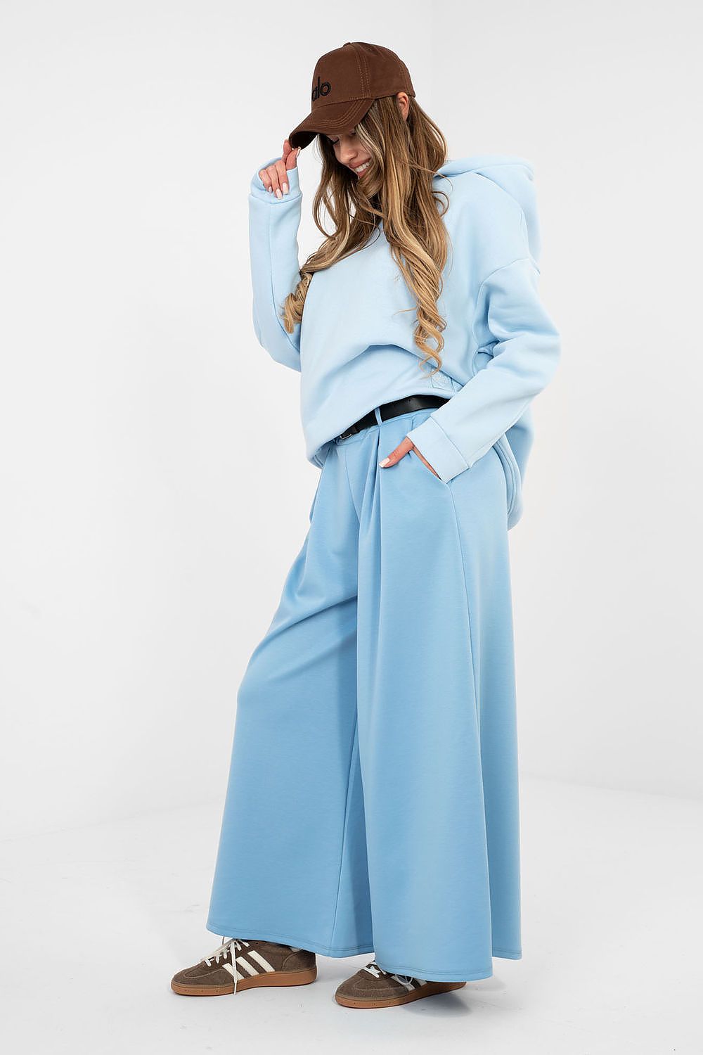  Pantaloni de trening model 224596 Rue Paris 