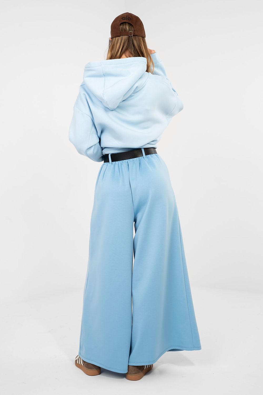  Pantaloni de trening model 224596 Rue Paris 