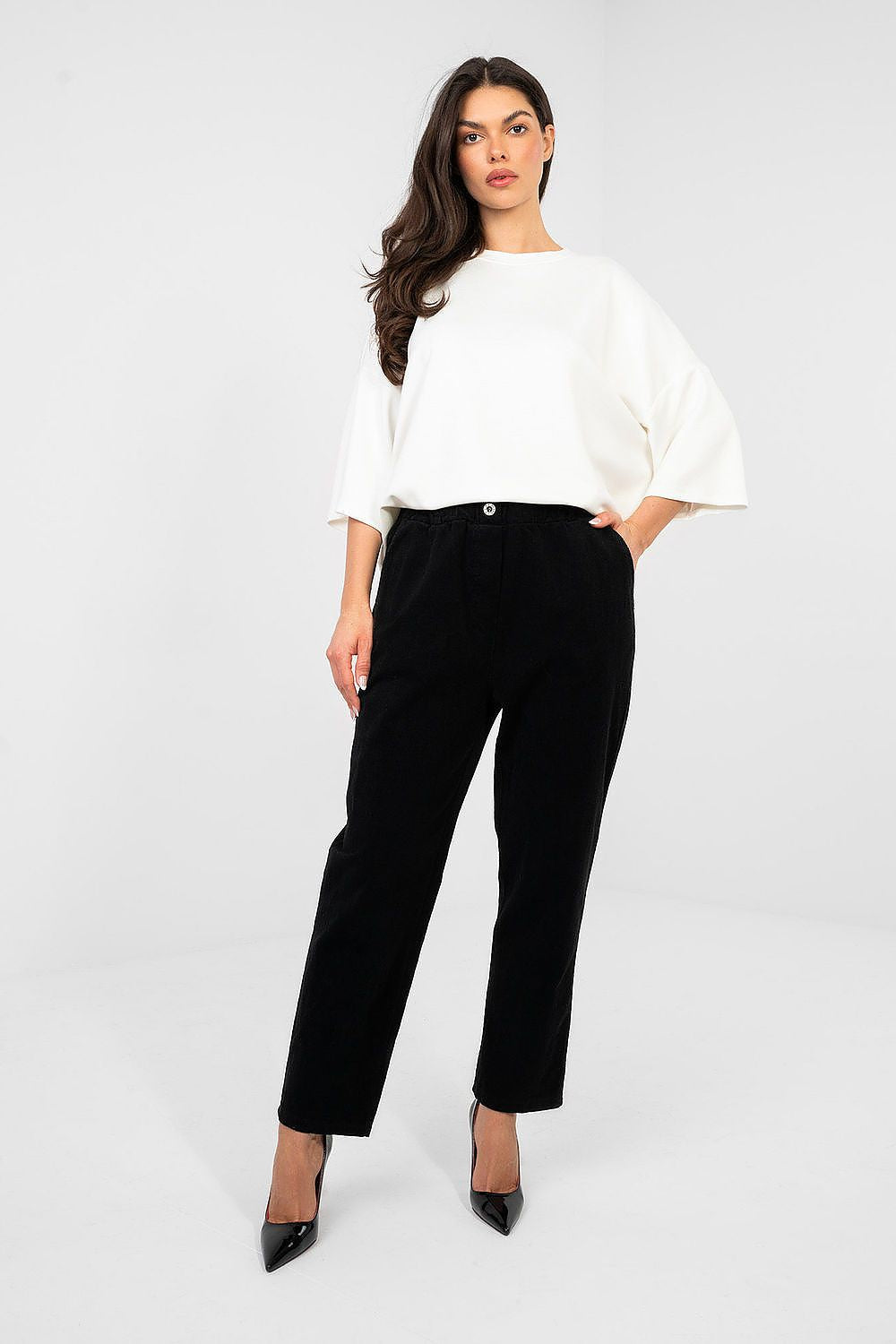  Pantaloni din catifea model 224841 Italy Moda 