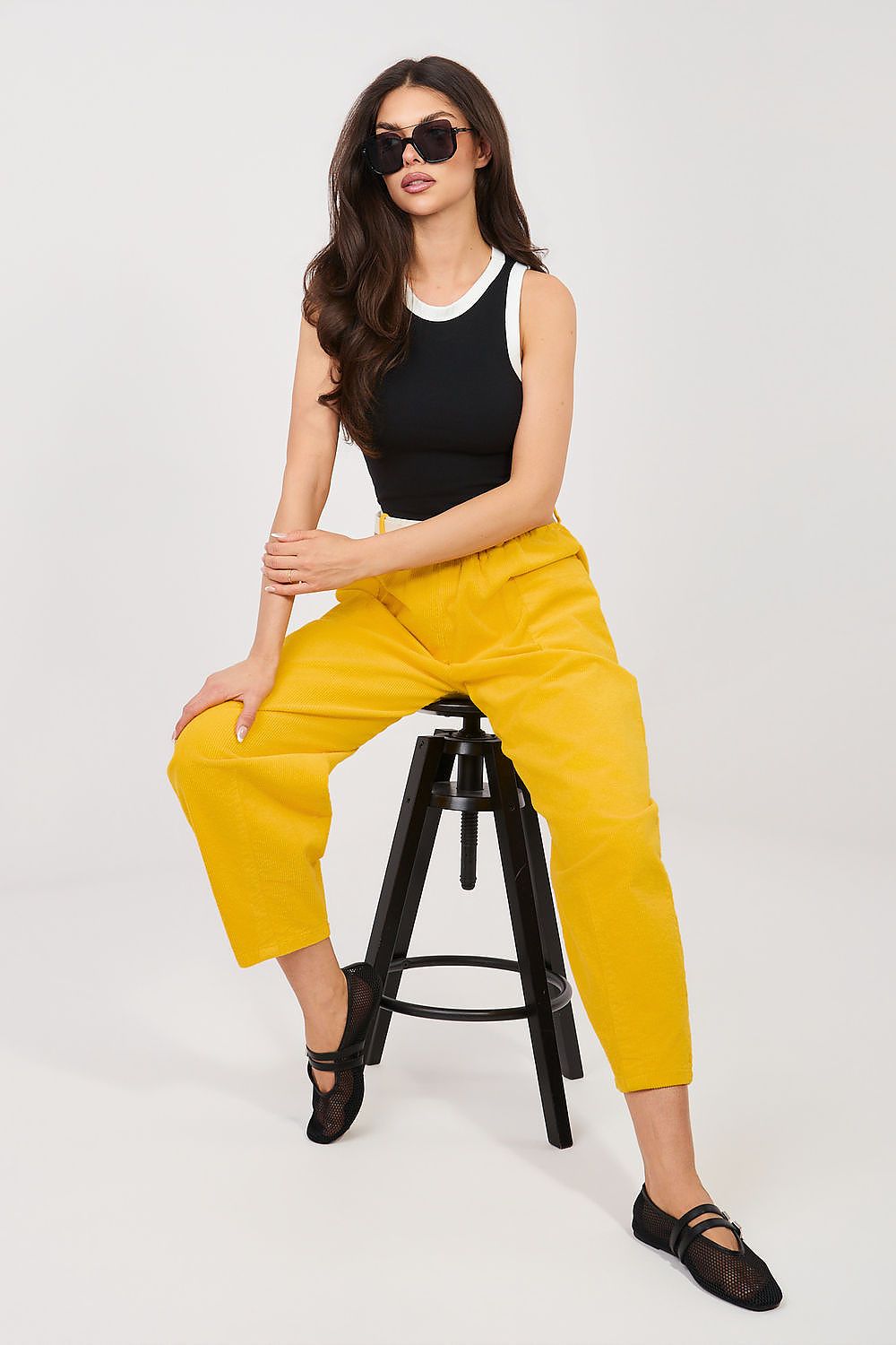  Pantaloni din catifea model 225096 Rue Paris 